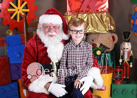 Magill Santa